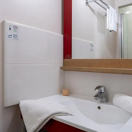 Pierre & Le De La Rade Aparthotel 3*
