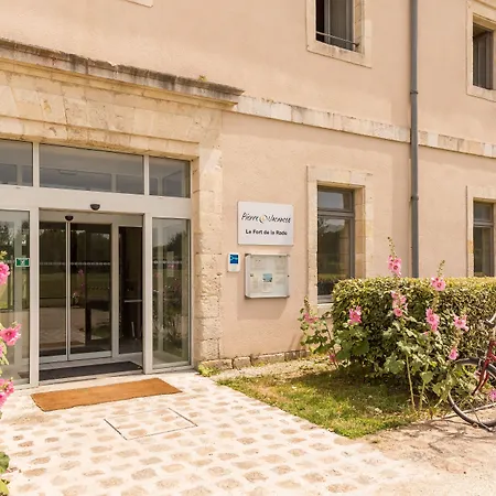Pierre & Le De La Rade Aparthotel
