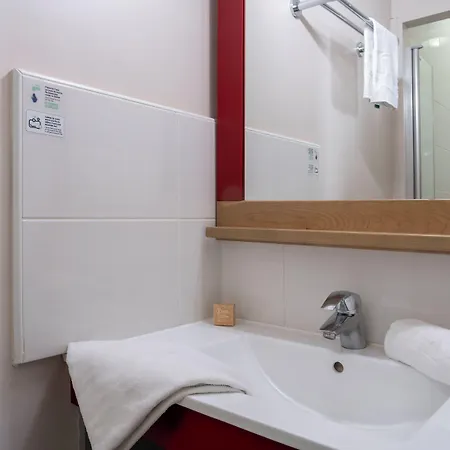 Pierre & Le De La Rade Apart Otel Île dʼAix