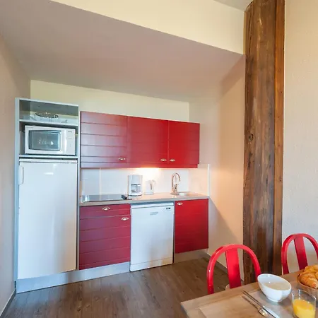 Appart hôtel Résidence Pierre&vacances Le De La Rade Île dʼAix