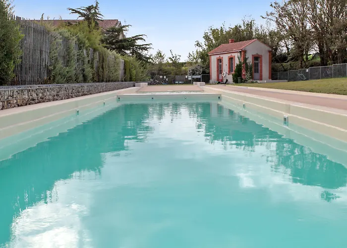 皮埃尔&假期乐堡德拉拉德酒店 公寓式酒店